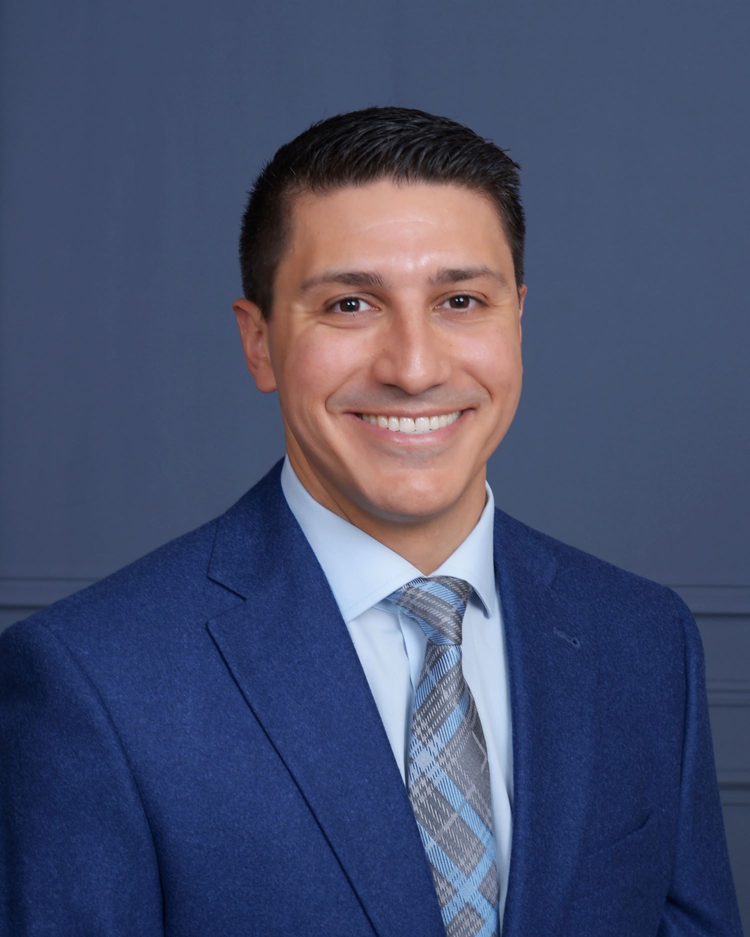 Sterling Plaza Dentistry | Emergency Treatment, Dental Bridges and Dentures