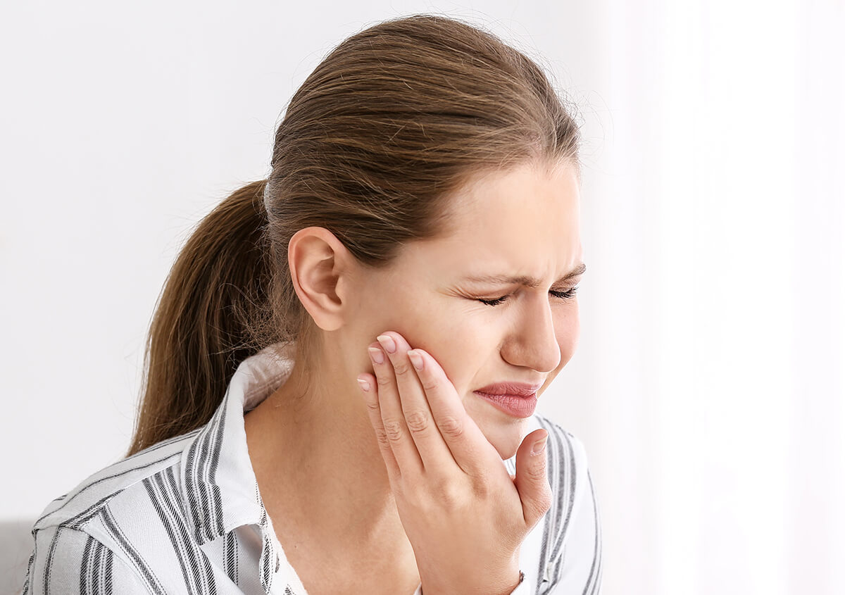 Severe Tooth Pain? Same-Day Emergency Treatment Can Save Your Tooth!